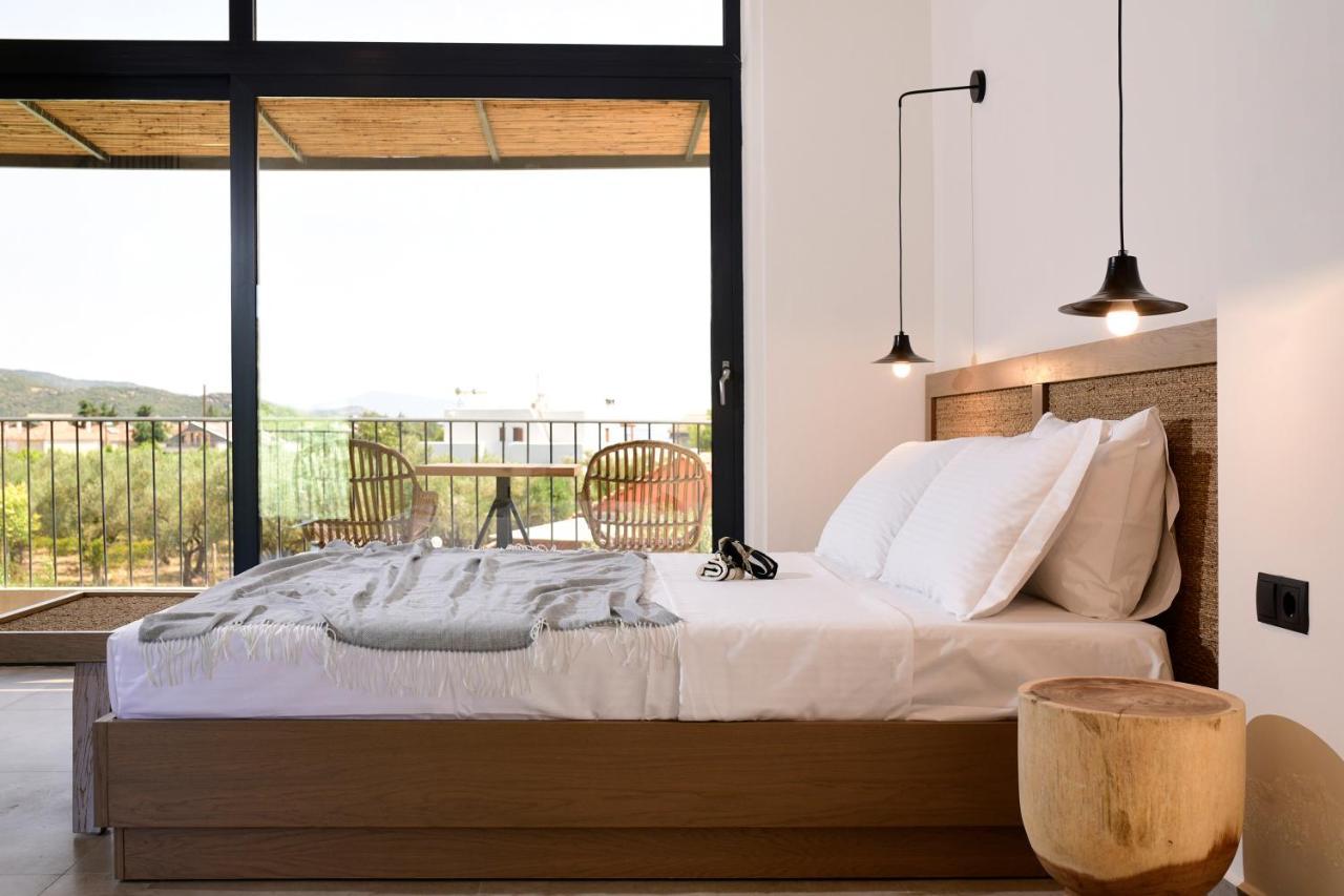 Hotel Elies Aesthetic Living à Nea Iraklitsa Extérieur photo