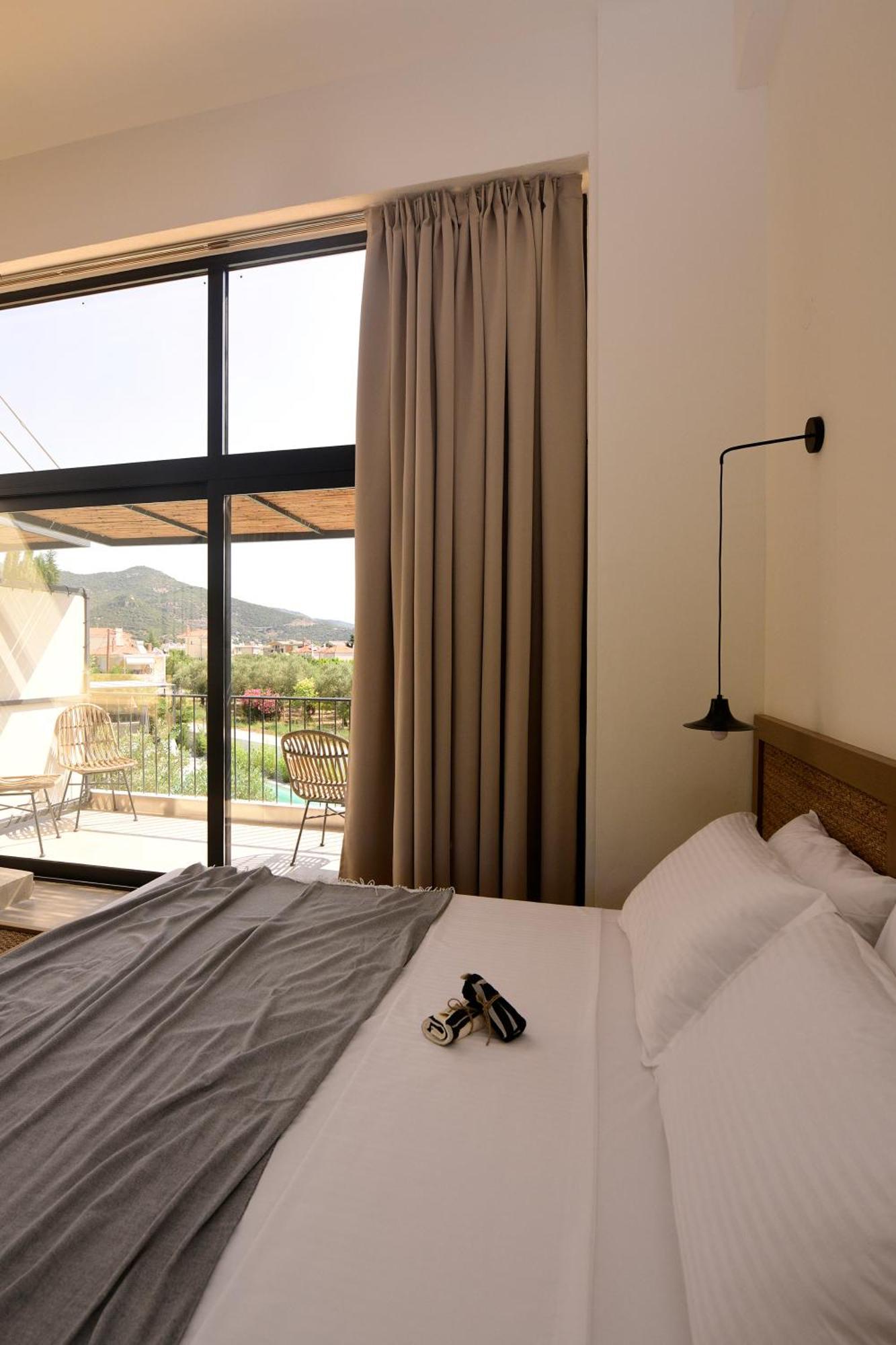 Hotel Elies Aesthetic Living à Nea Iraklitsa Extérieur photo